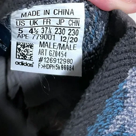 ADIDAS YEEZY YEEZY BOOST 380 “Covellite"
|Size: 5| - Picture 9 of 10